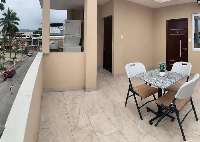 Garzota Suites Gardens